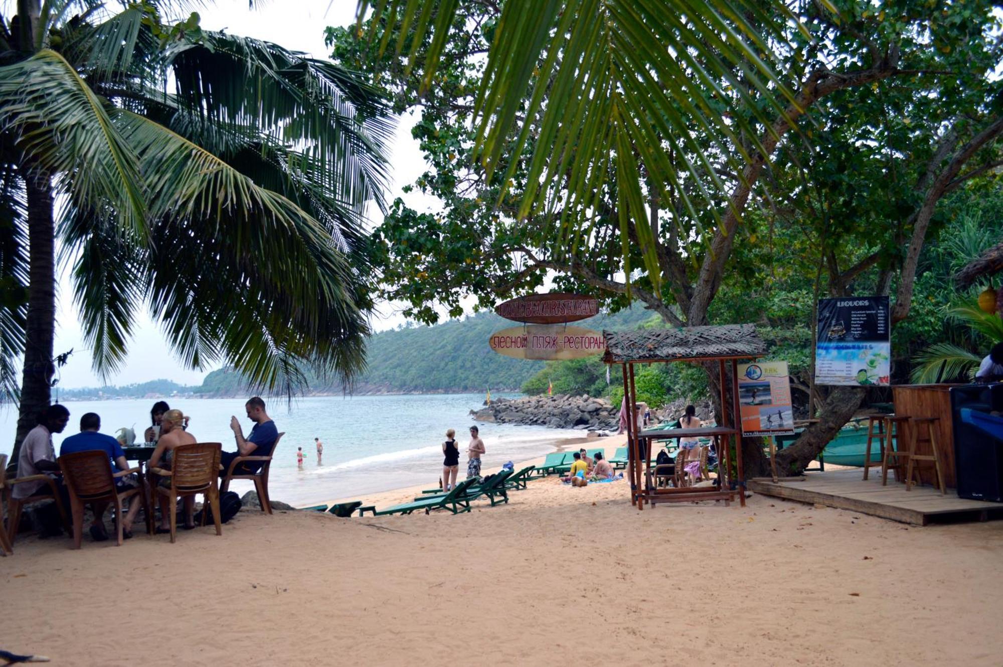 Villa Baywatch, Rumassala Unawatuna Exteriör bild