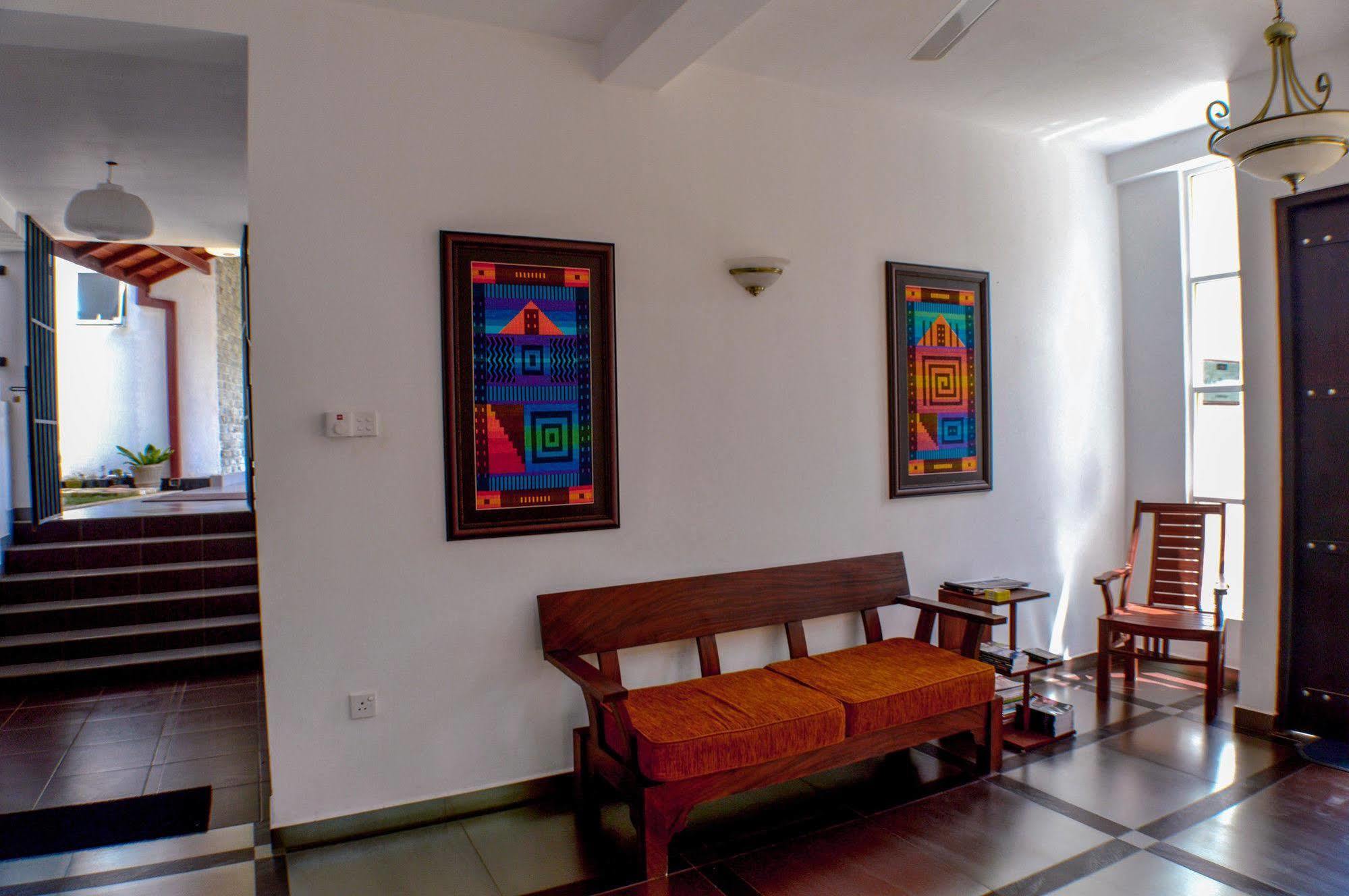 Villa Baywatch, Rumassala Unawatuna Exteriör bild