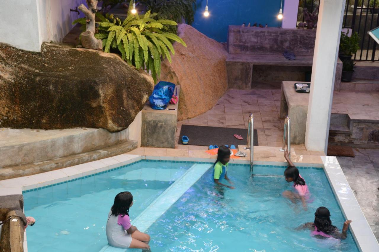 Villa Baywatch, Rumassala Unawatuna Exteriör bild